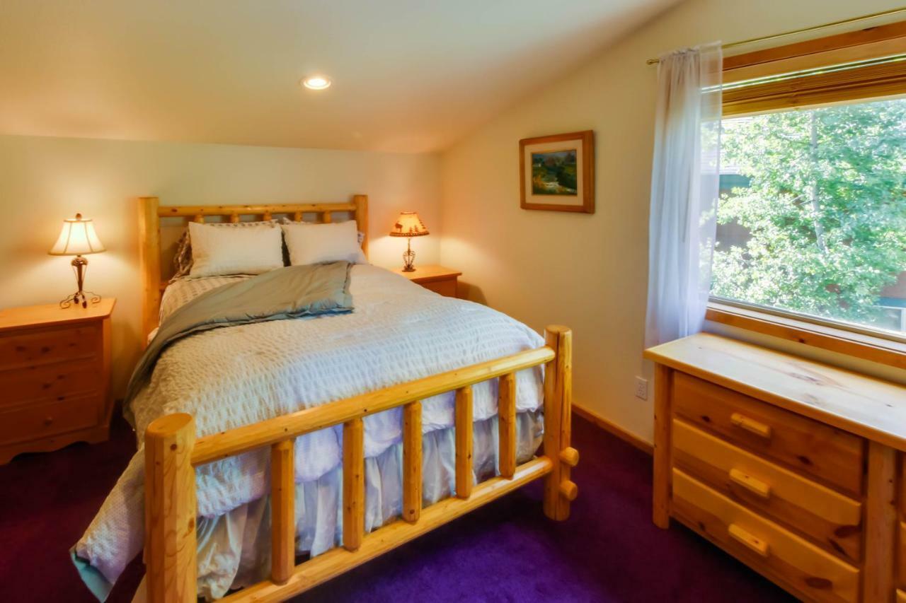מק'קול Cottage Court Condo מראה חיצוני תמונה