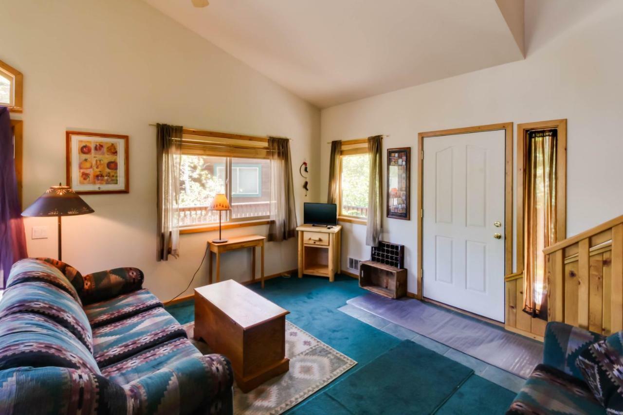 מק'קול Cottage Court Condo מראה חיצוני תמונה